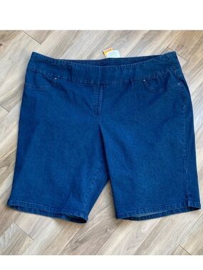 Ruby Rd. Jean Short pull on indigo denim with slimming contour waistband 24W